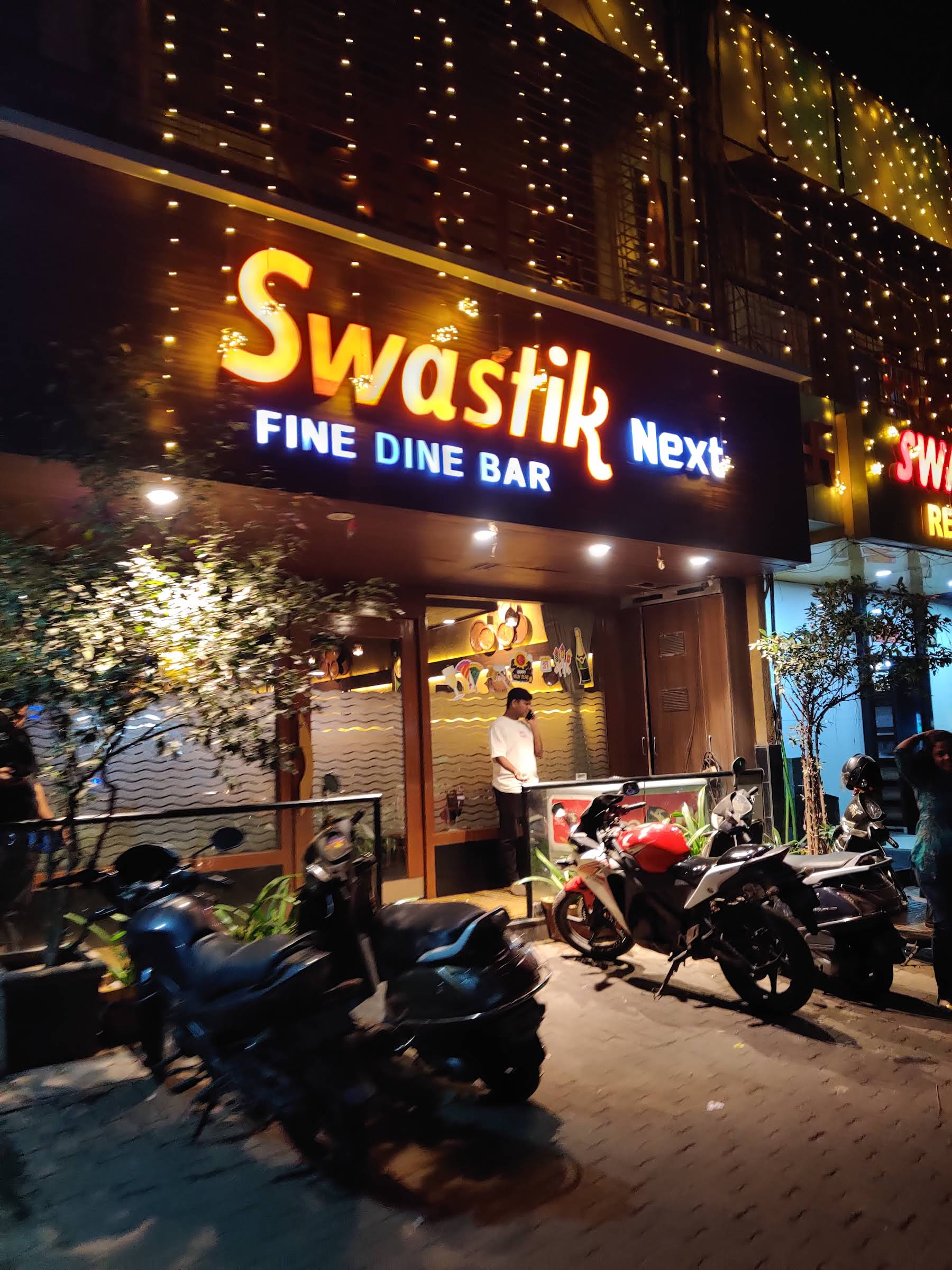 Hotel Swastik Restaurant And Bar
