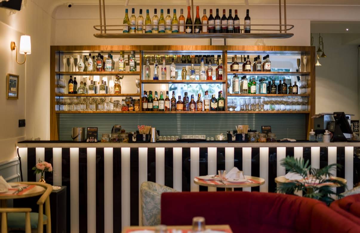 Freny's - All day dining & bar