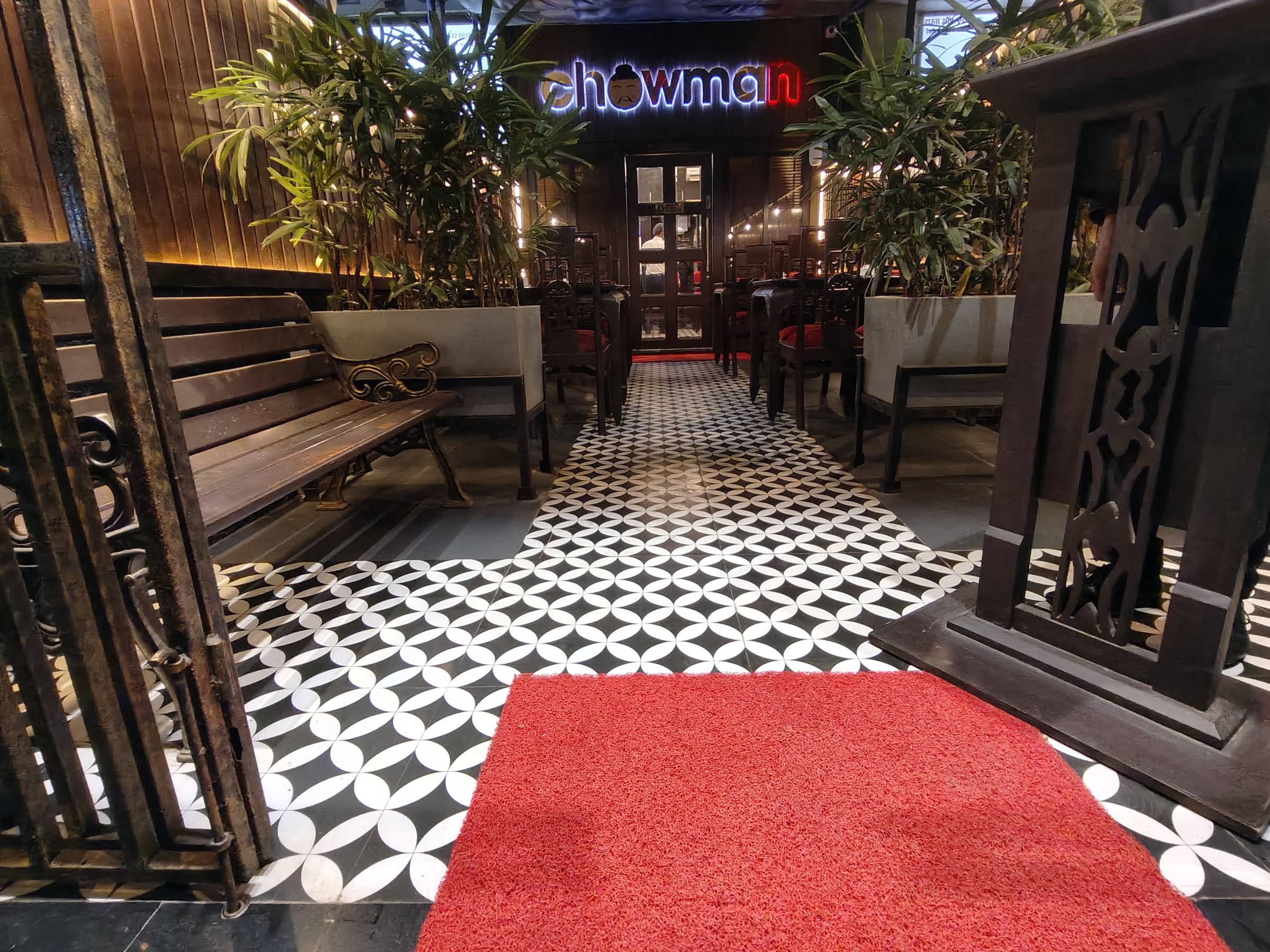 Chowman (Andheri West)