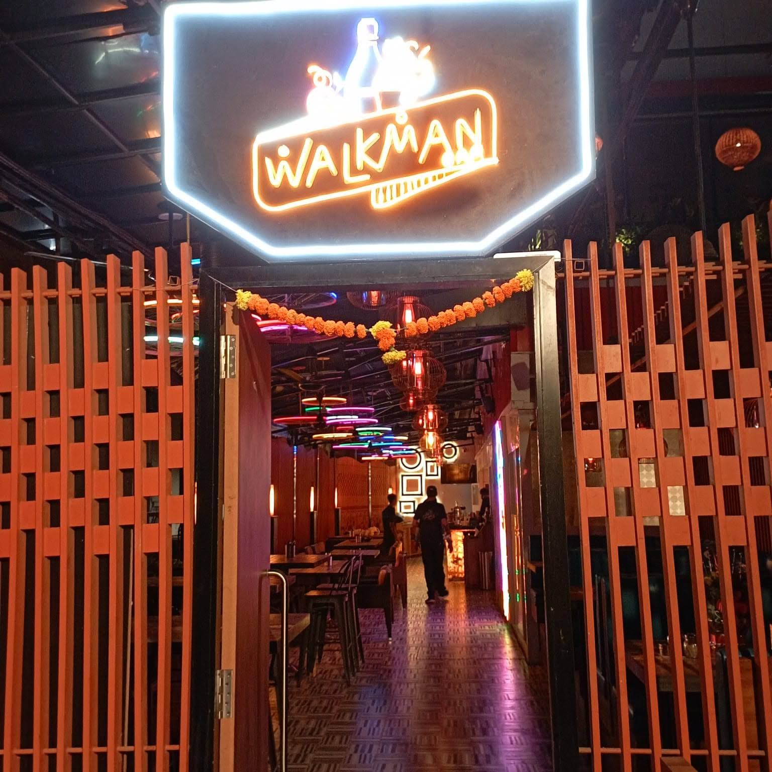 Walkman Bar