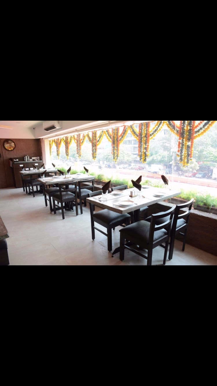 THE PUNJABI'S KITCHEN & BAR