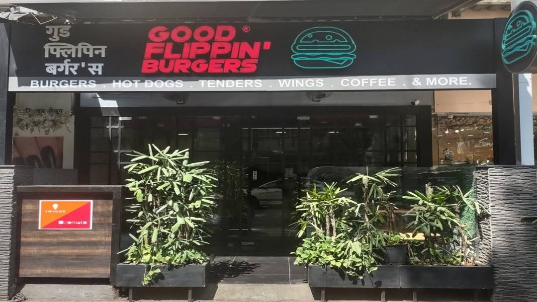 GOOD FLIPPIN' BURGERS® - Bandra