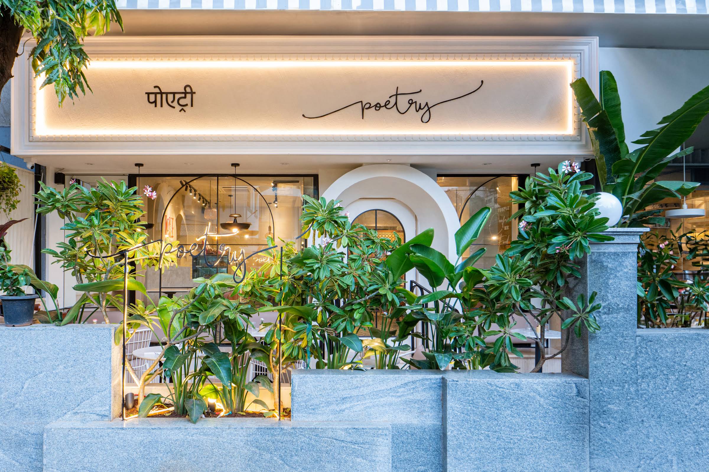 Poetry by Love and Cheesecake, Bandra W